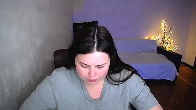 Emily_Mo webcam