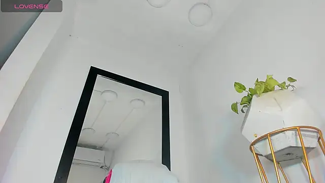 vera_candella live sex cam