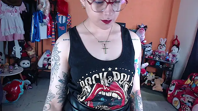 MissMiia2 webcam