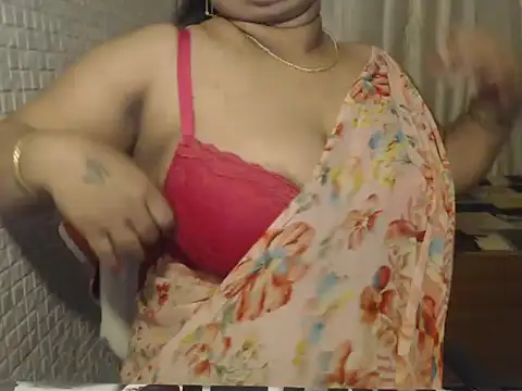 Oh_Maya webcam