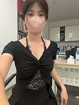gougou13 webcam