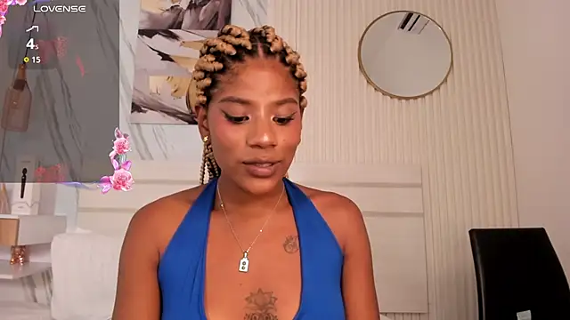Afro_Luna webcam