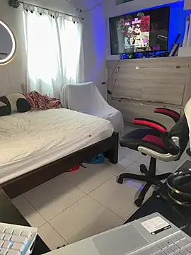 AngelLatinBoy webcam