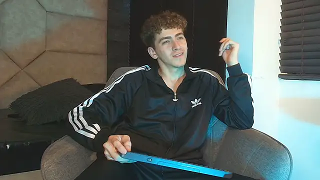Tyler_Mcrey webcam