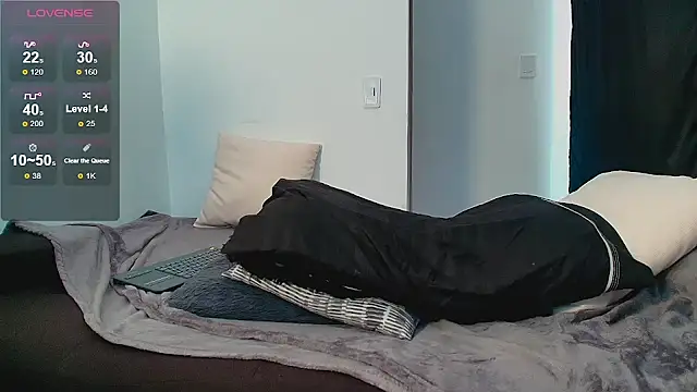 Lucio__Fox webcam