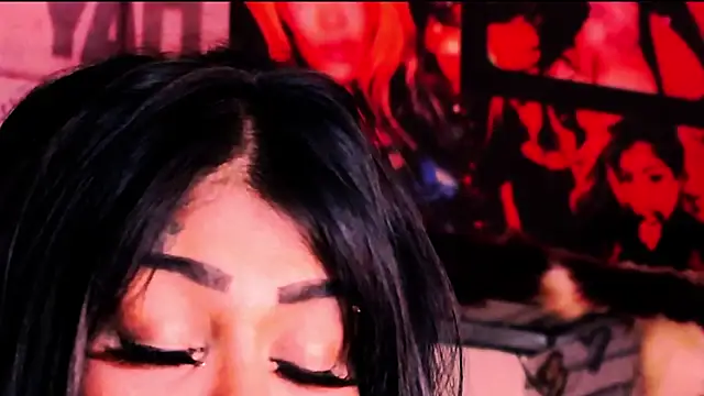 indian_dreamgirl webcam