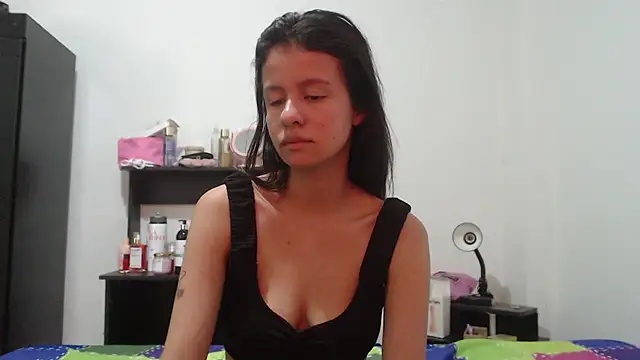 nathaly_jones_ live cam on StripChat