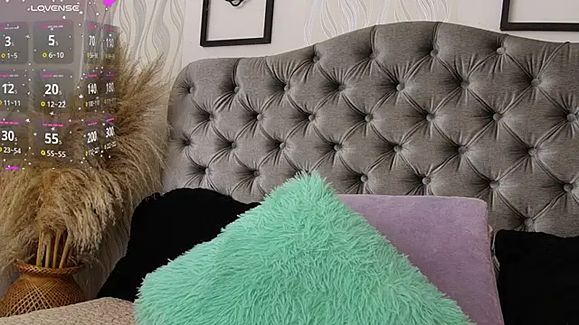 katt_eyes__ webcam
