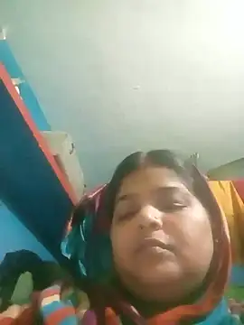 hot_bhabi1 live cam on StripChat