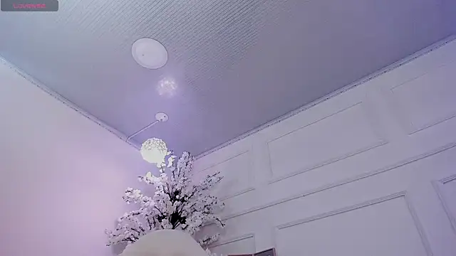 conny__curly webcam