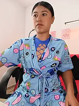 cloy_baby__ webcam