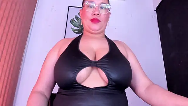 alondrabigtits webcam
