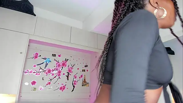 TaylorBloom webcam