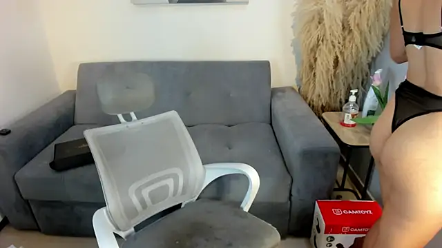 KateOwens_ live cam on StripChat