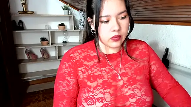 LinaBrowm webcam