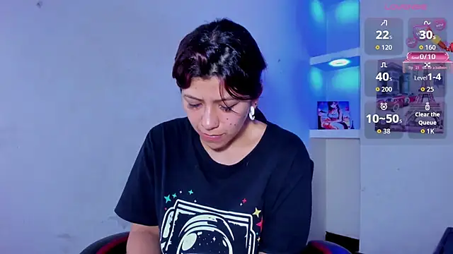 Raven_Rouge_ webcam