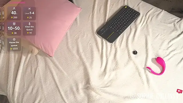 SophieCollins_1 webcam