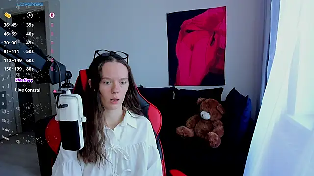 Vulgar_Tamer webcam
