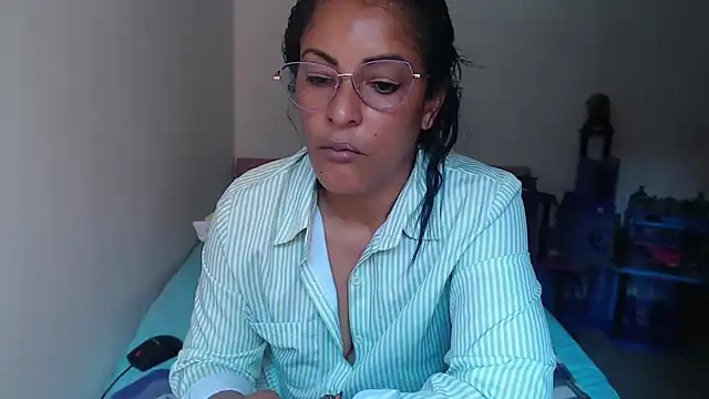 kateleyagrey webcam