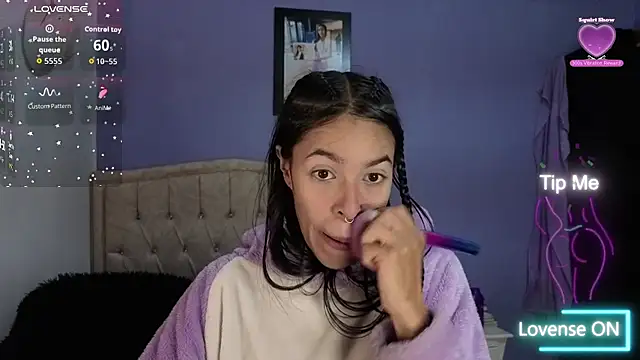 stephania_t webcam