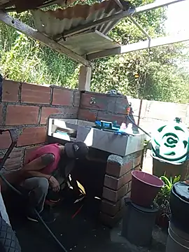 hairy_mannn webcam