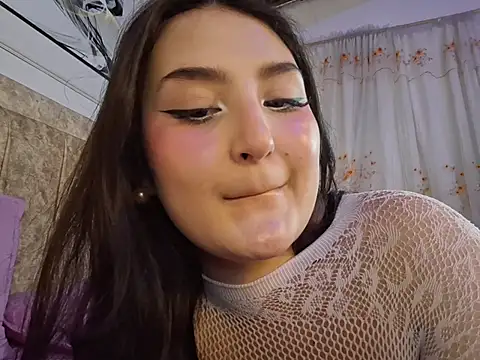 zoe_moon__ webcam