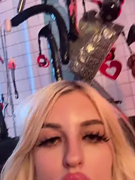 Steffi_Snowbunny webcam
