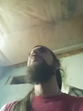 hairy_mannn webcam