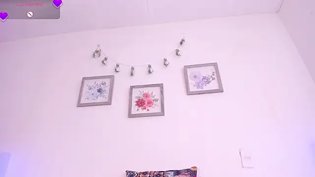 mely_rosse_ webcam