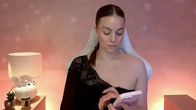 MilaFleur