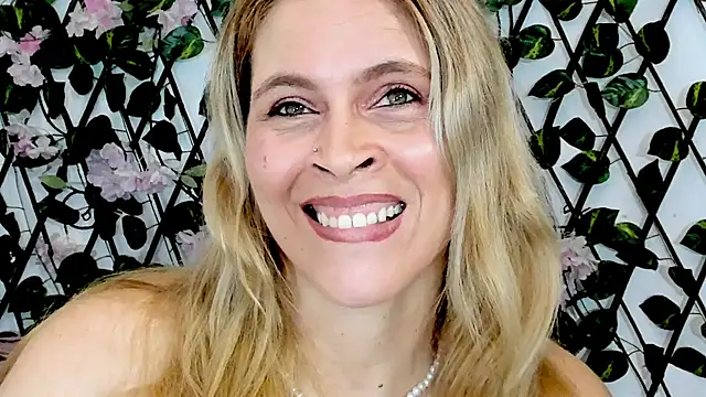 samanthaExsotic webcam