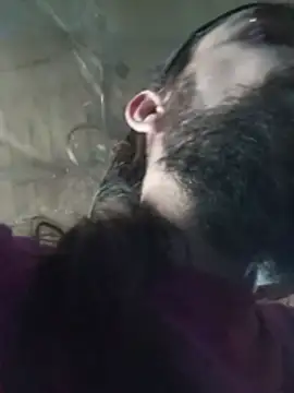 hairy_mannn webcam