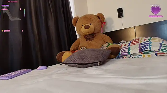 Samanntthaa__ webcam