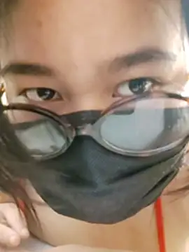 mini27mimi webcam