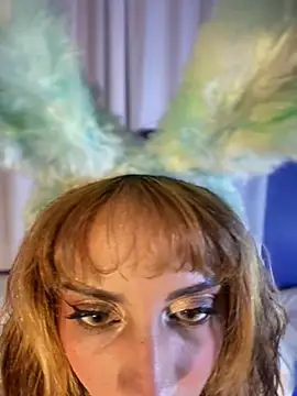LeylaKnox webcam