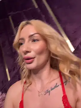 AngieShae webcam