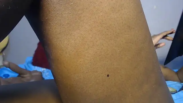 SpicyMackenzie22 webcam