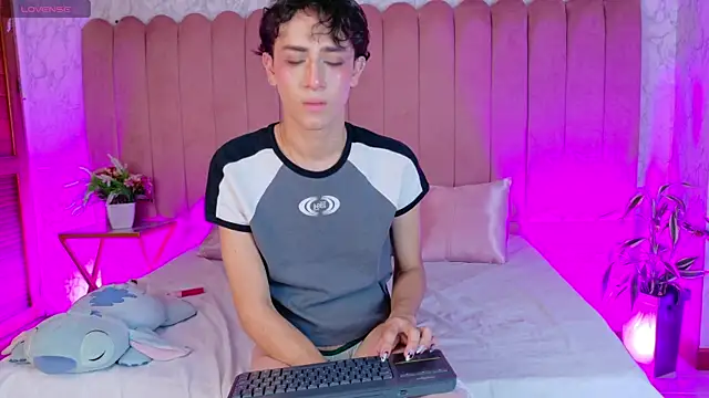 Leo_Williamss webcam