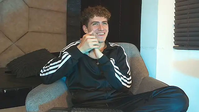 Tyler_Mcrey webcam
