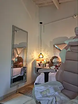 MariaPau_83 webcam