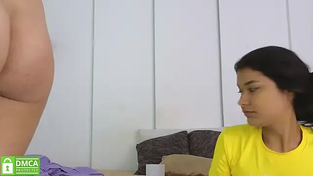 sexychanell_18 webcam