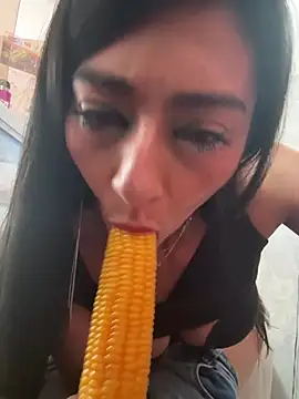 IsabellaMariet live sex cam