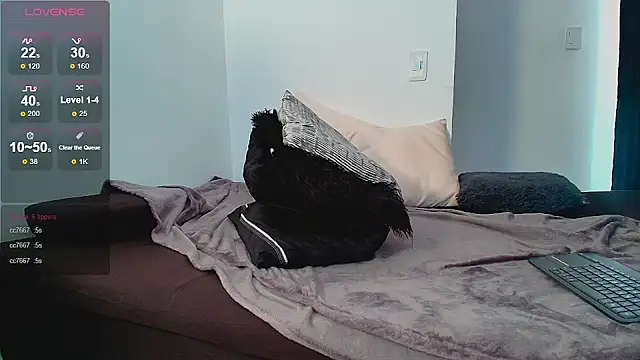 Lucio__Fox webcam
