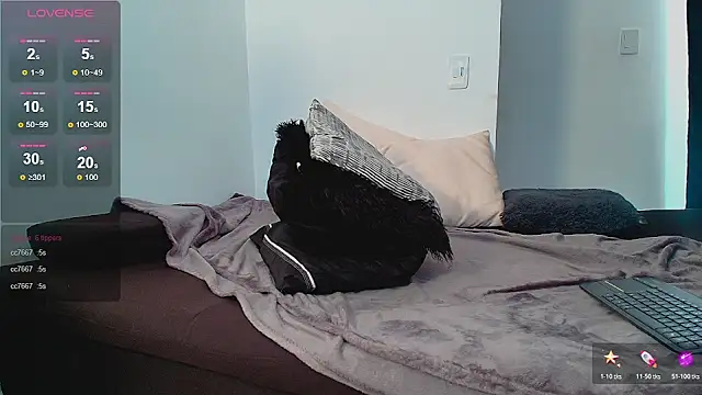 Lucio__Fox webcam