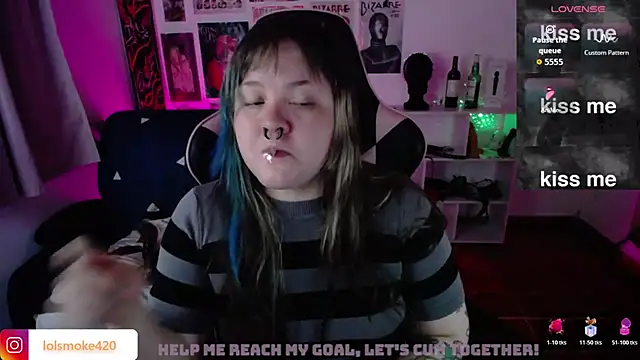Bdsm_and_fries webcam