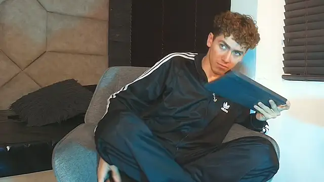Tyler_Mcrey webcam