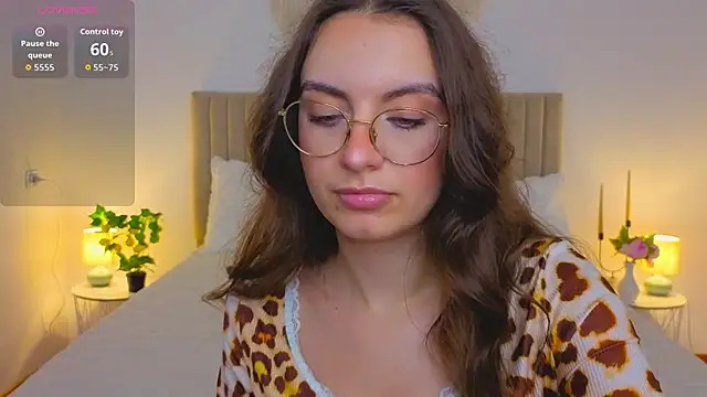Real_cutie1 webcam