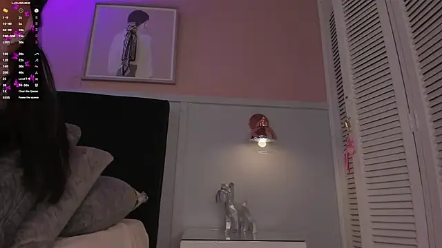 elodie_walker webcam