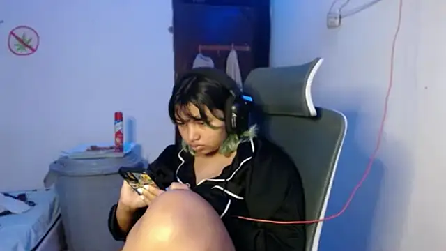 kimy_19 webcam