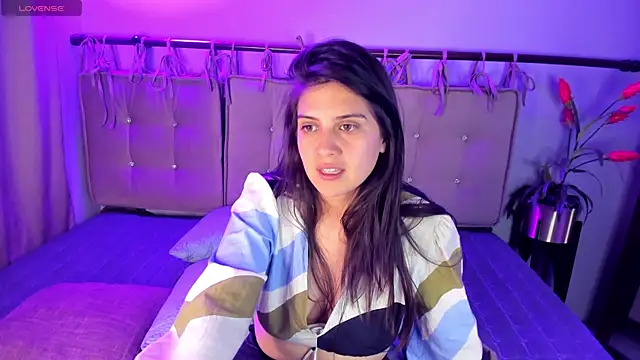 julianaaldanaa webcam